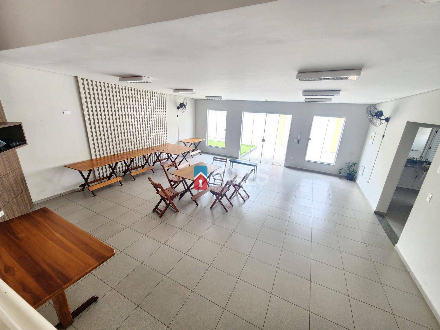 Apartamento à venda com 3 quartos, 61m² - Foto 23