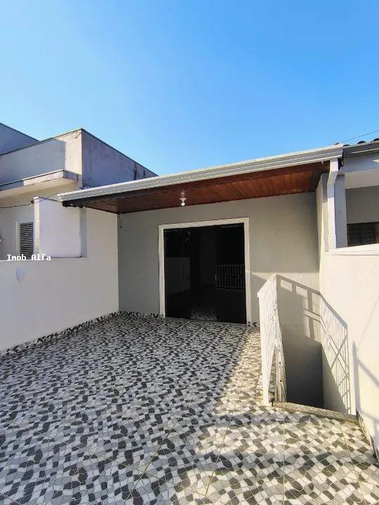 Sobrado à venda com 2 quartos, 180m² - Foto 18