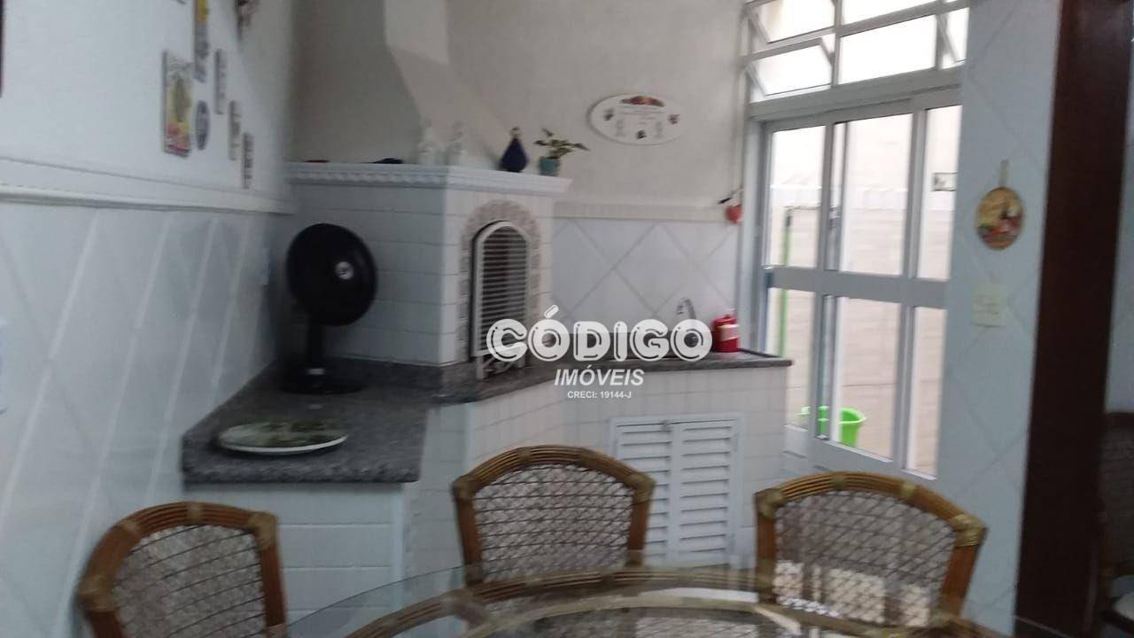 Sobrado à venda com 3 quartos, 86m² - Foto 17