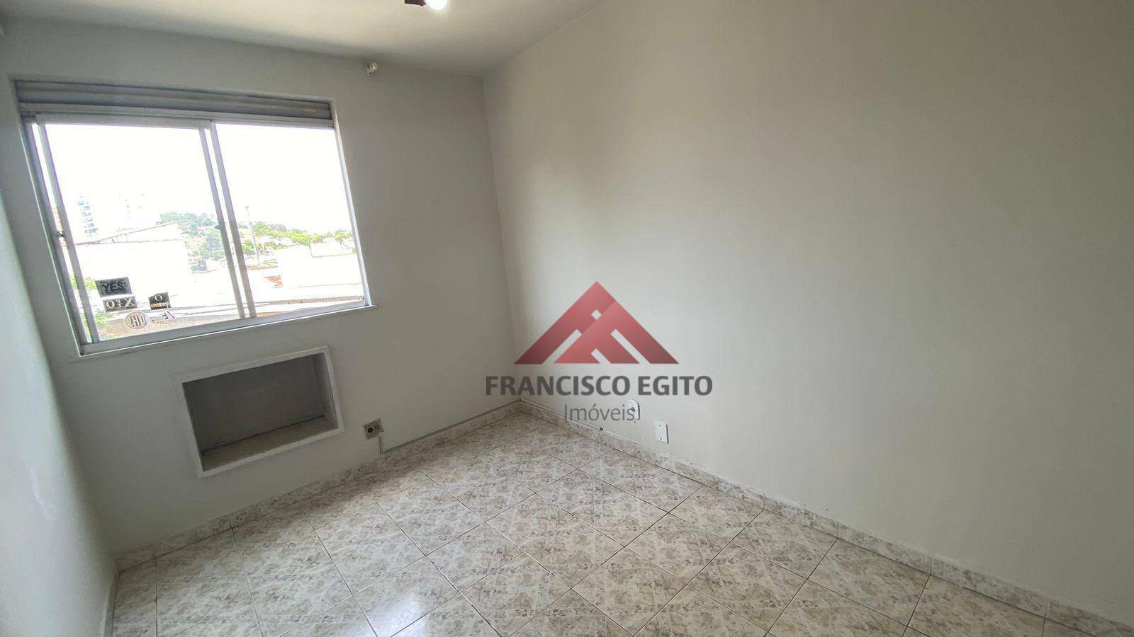 Apartamento à venda com 2 quartos, 60m² - Foto 7