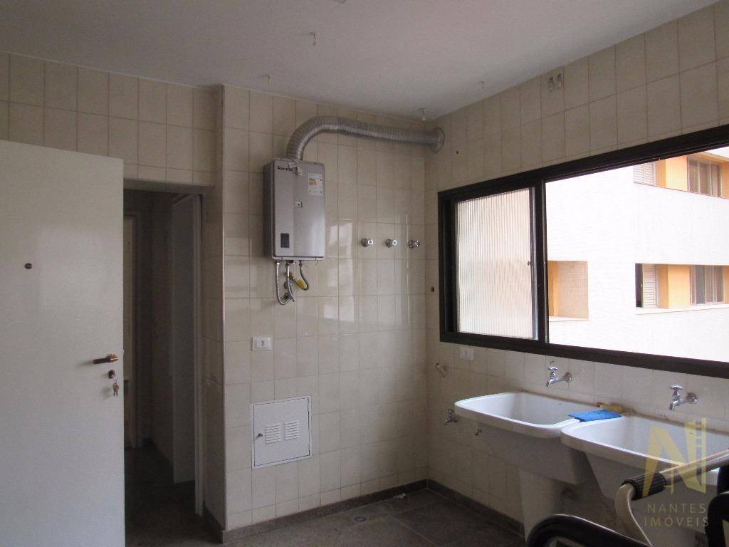 Apartamento à venda com 4 quartos, 330m² - Foto 37