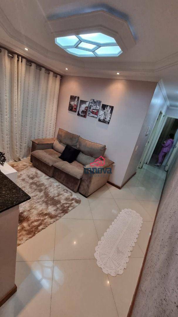 Apartamento para alugar com 2 quartos, 45m² - Foto 1