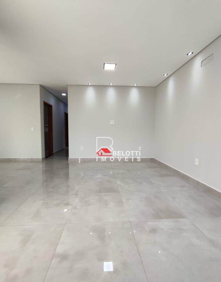 Casa à venda com 3 quartos, 180M2 - Foto 4