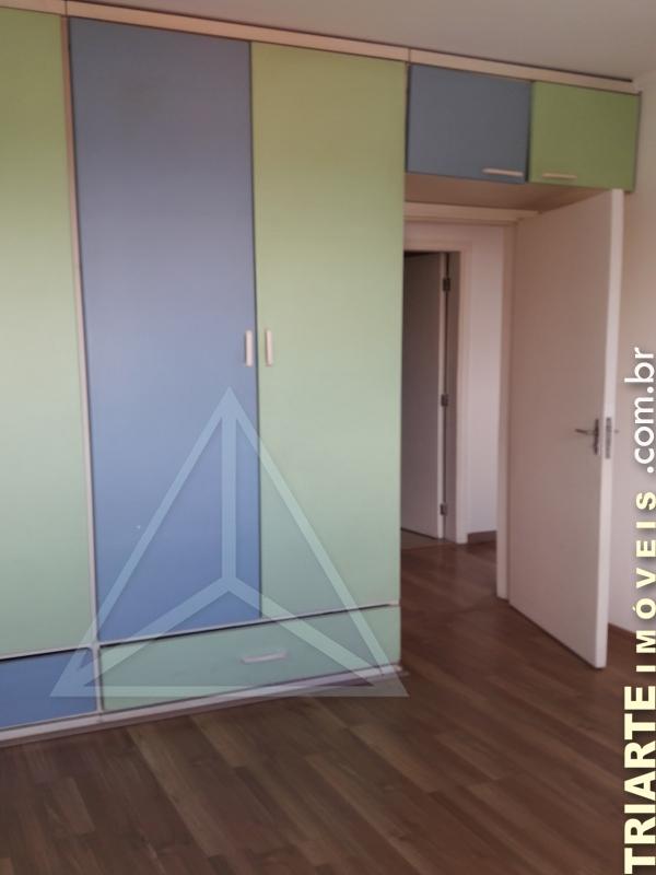 Apartamento para alugar com 3 quartos, 79m² - Foto 4