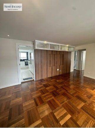 Apartamento para alugar com 3 quartos, 110m² - Foto 2