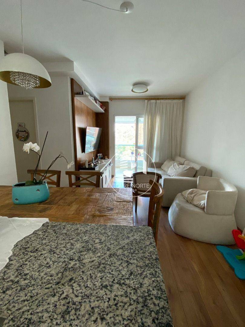 Apartamento à venda com 2 quartos, 64m² - Foto 33