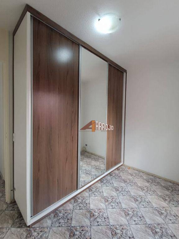 Apartamento à venda com 2 quartos, 41m² - Foto 14