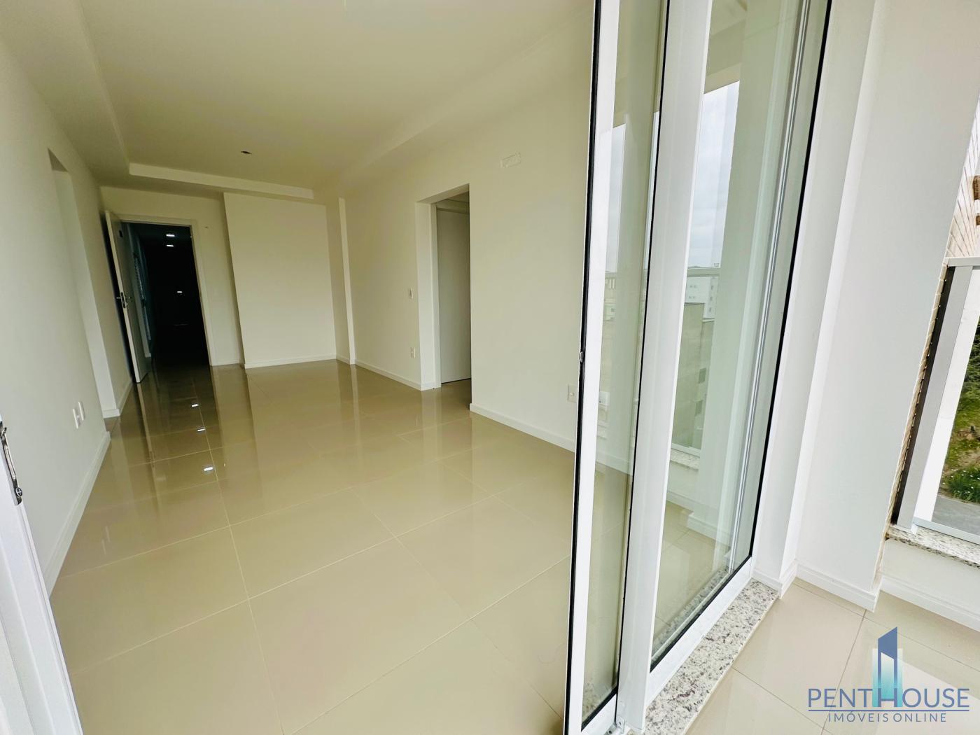 Apartamento à venda com 2 quartos, 75m² - Foto 9