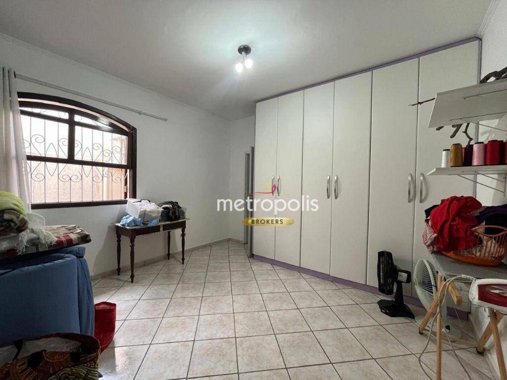 Casa à venda com 4 quartos, 240m² - Foto 15