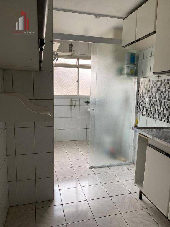 Apartamento à venda com 2 quartos, 56m² - Foto 8