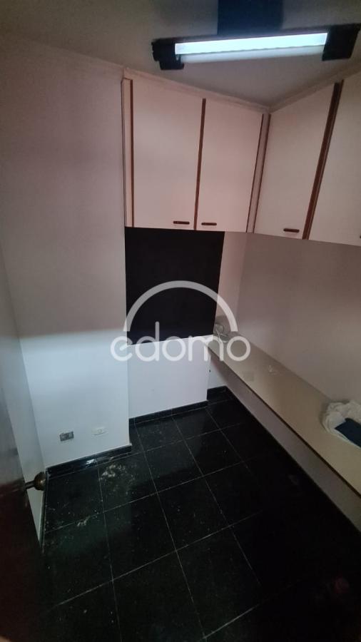 Apartamento para alugar com 3 quartos, 120m² - Foto 19