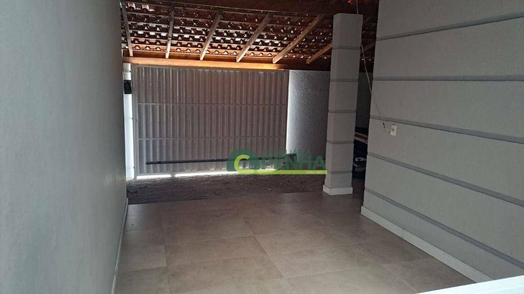 Casa à venda com 2 quartos, 100m² - Foto 4