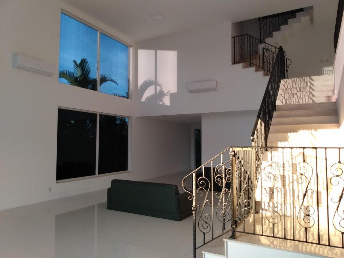 Casa de Condomínio à venda com 4 quartos, 660m² - Foto 13