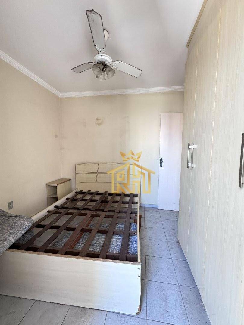 Apartamento à venda com 3 quartos, 90m² - Foto 12