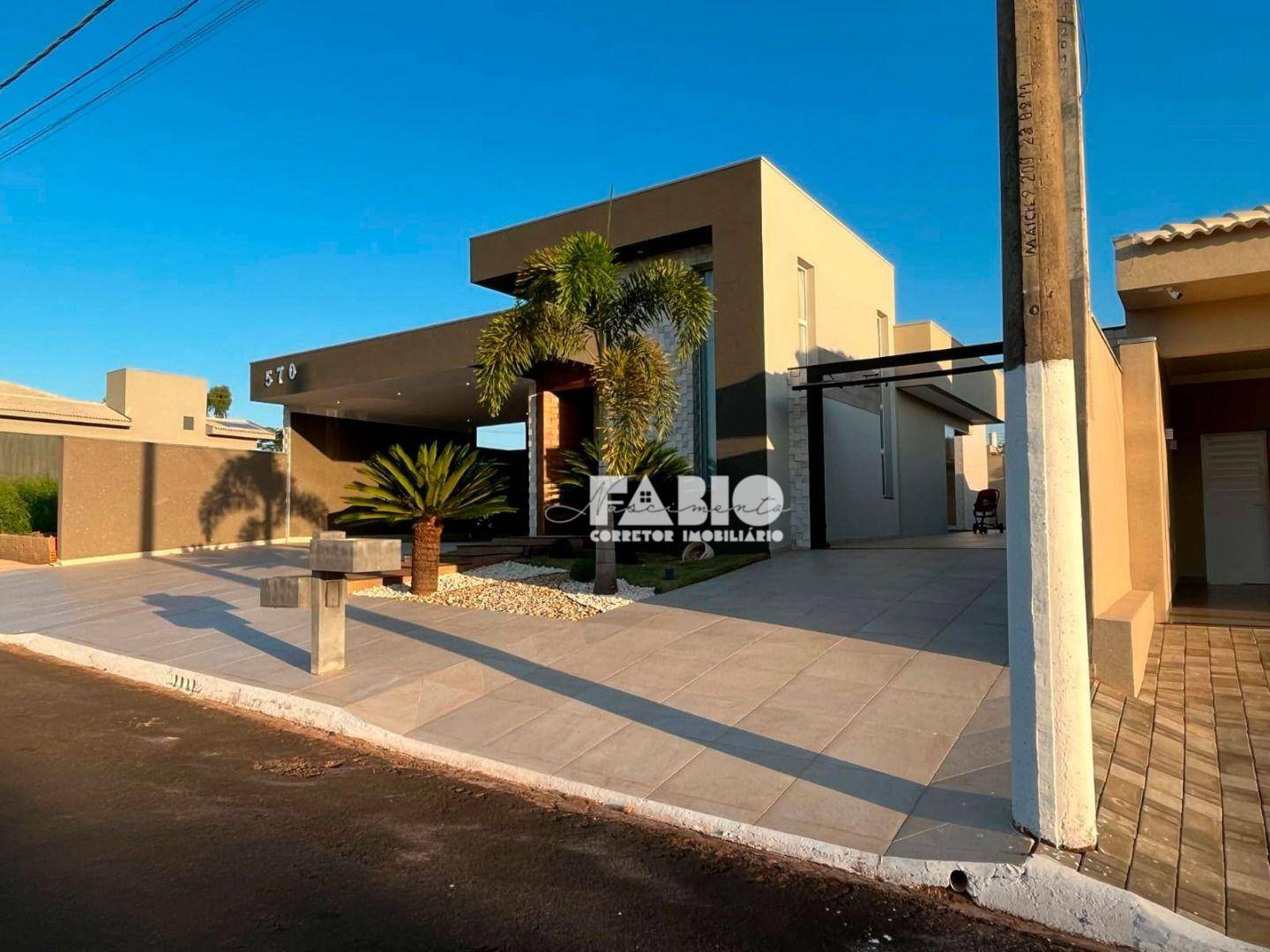 Casa à venda com 3 quartos, 250m² - Foto 3