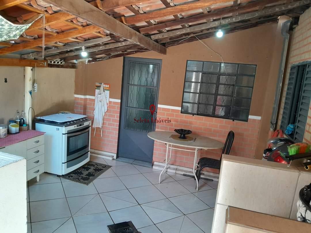 Casa à venda com 3 quartos, 280m² - Foto 9