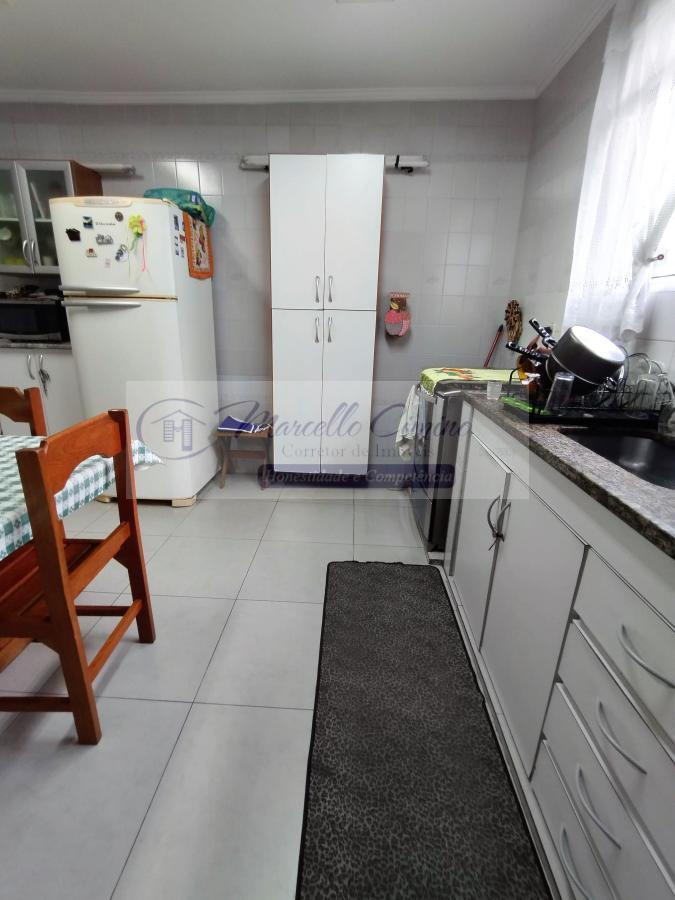 Casa à venda com 3 quartos, 178m² - Foto 9