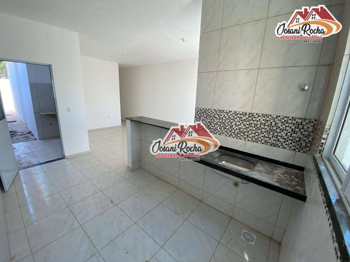 Casa à venda com 2 quartos, 81m² - Foto 5