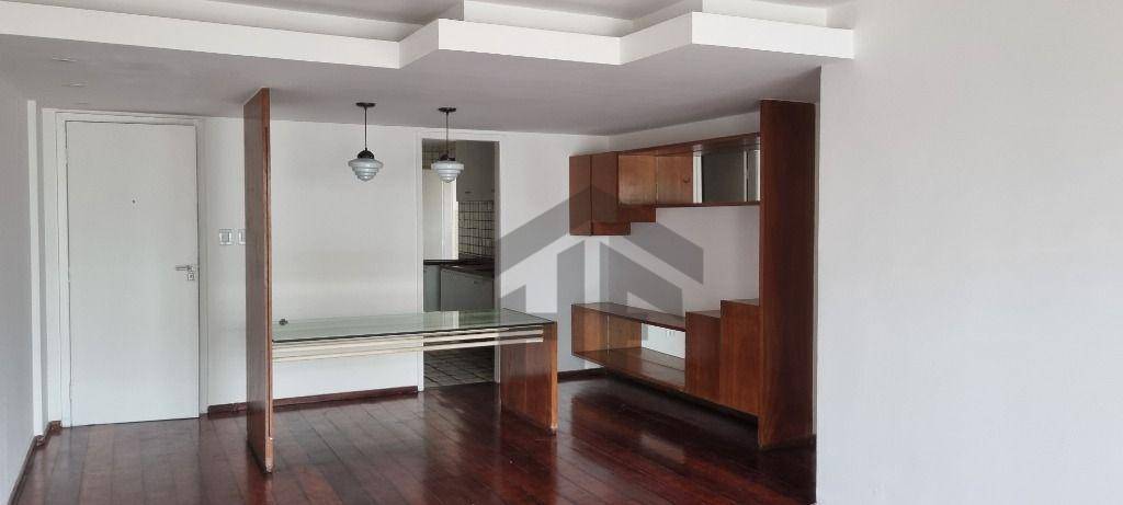 Apartamento para alugar com 3 quartos, 120m² - Foto 7