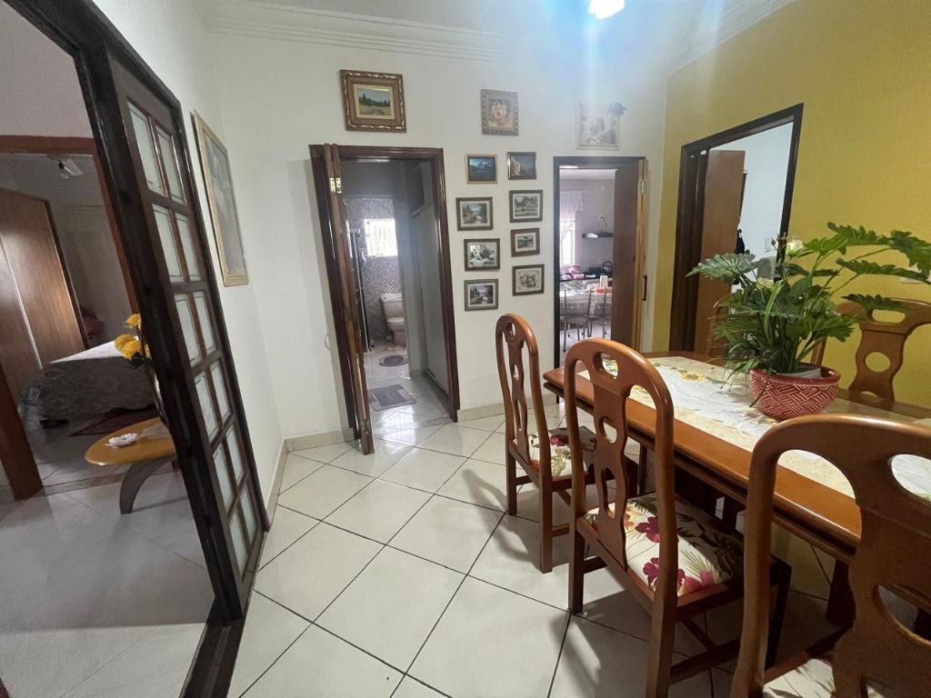 Sobrado à venda com 3 quartos, 200m² - Foto 24