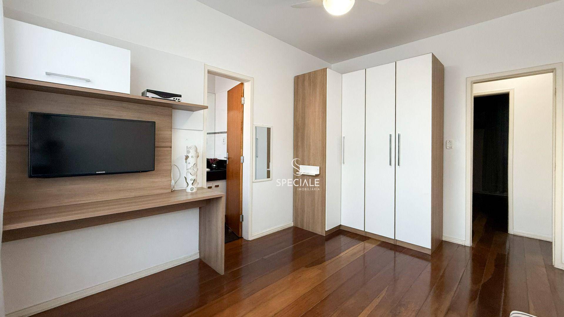 Casa à venda com 3 quartos, 105m² - Foto 7