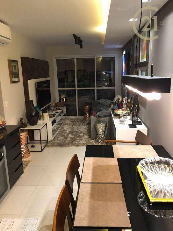 Apartamento à venda com 2 quartos, 63m² - Foto 8