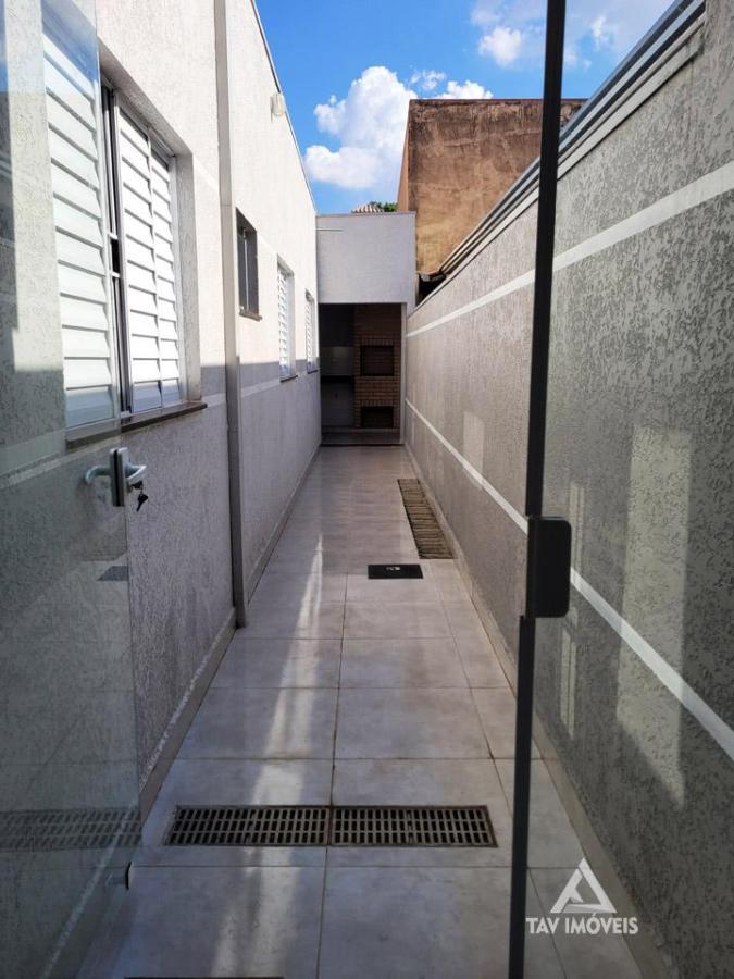 Casa à venda com 3 quartos, 150m² - Foto 11