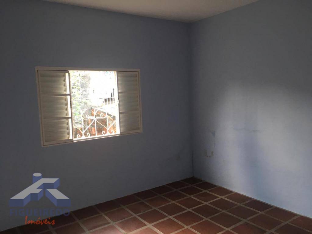 Casa à venda com 2 quartos, 101m² - Foto 8