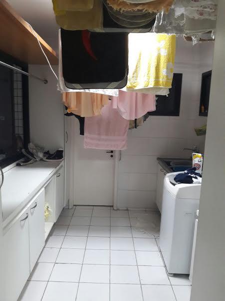 Apartamento à venda com 3 quartos, 200m² - Foto 4