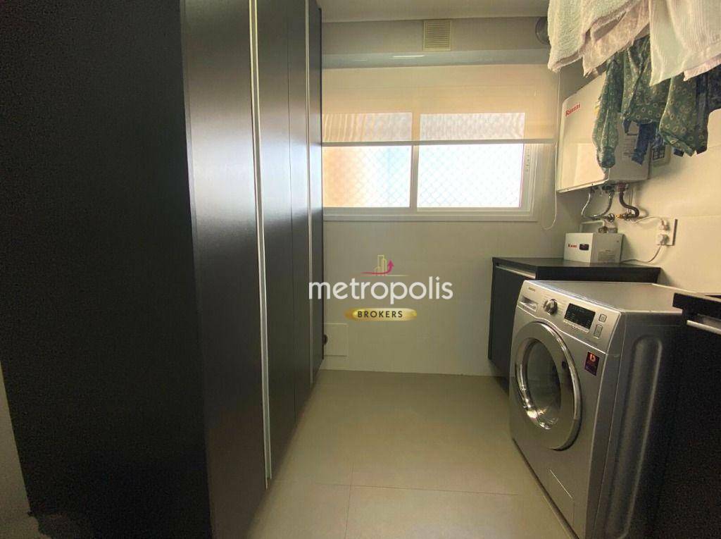 Apartamento para alugar com 3 quartos, 198m² - Foto 20