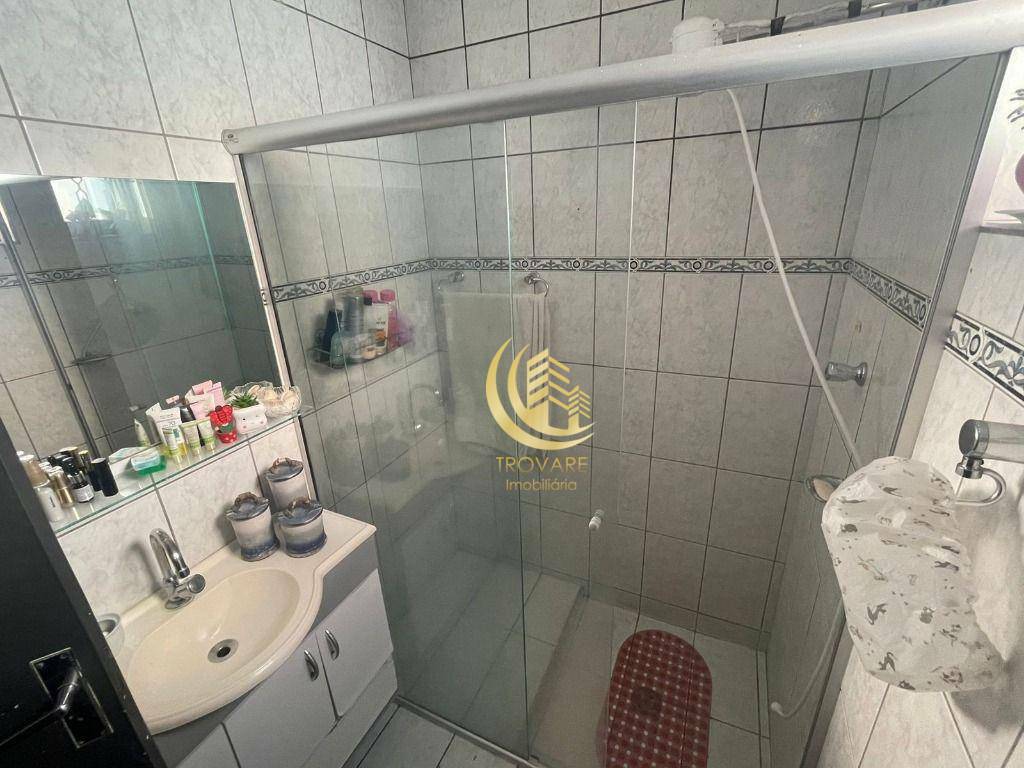 Casa à venda e aluguel com 4 quartos, 180m² - Foto 15
