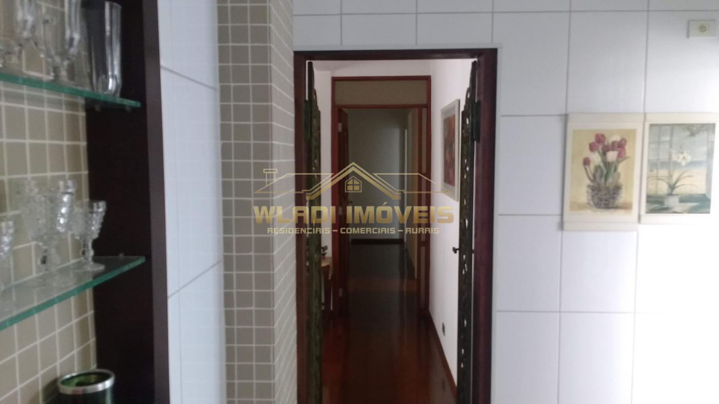 Apartamento à venda com 3 quartos, 140m² - Foto 16