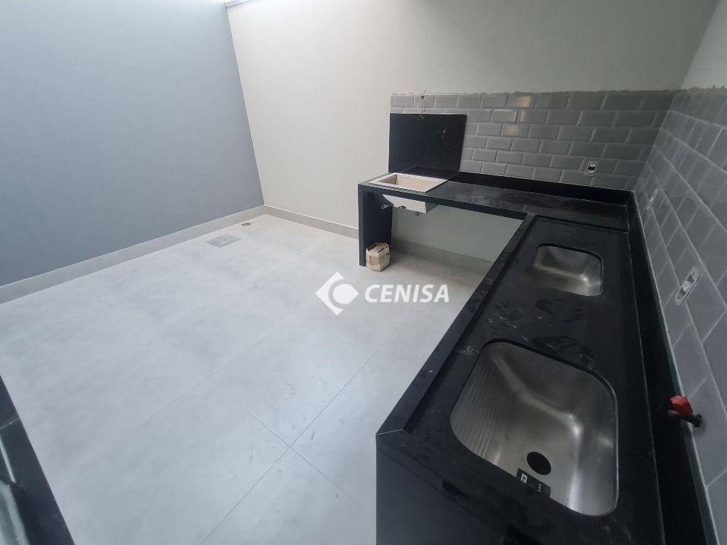 Casa à venda com 3 quartos, 206m² - Foto 14