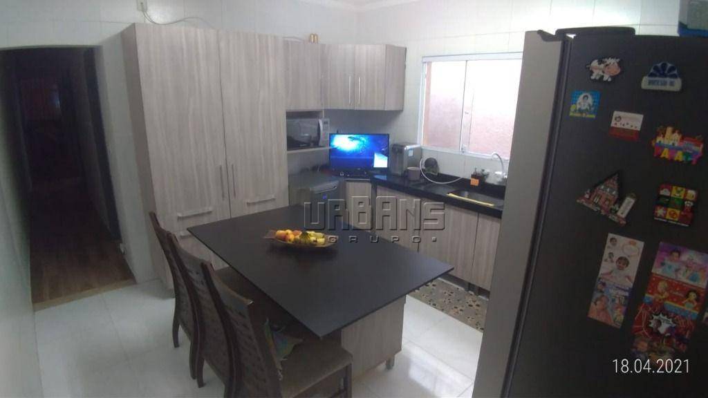 Casa de Condomínio à venda com 2 quartos, 200M2 - Foto 1