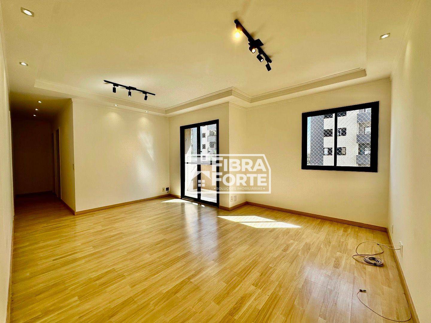 Apartamento à venda com 3 quartos, 82m² - Foto 13