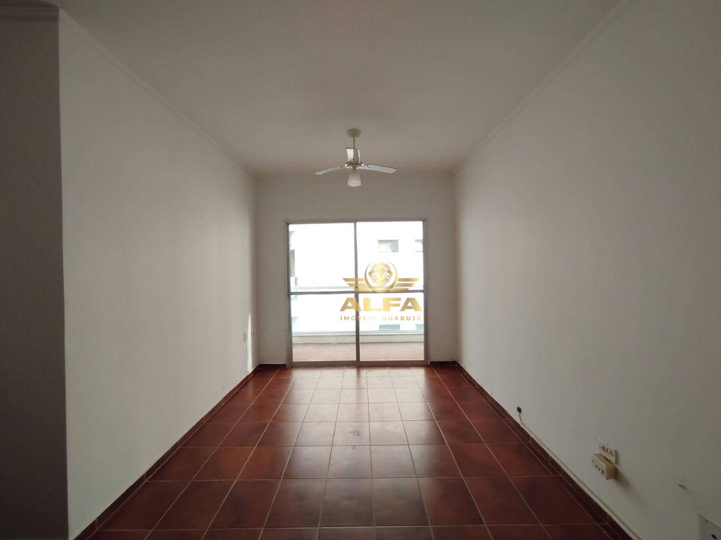 Apartamento à venda com 2 quartos, 70m² - Foto 3