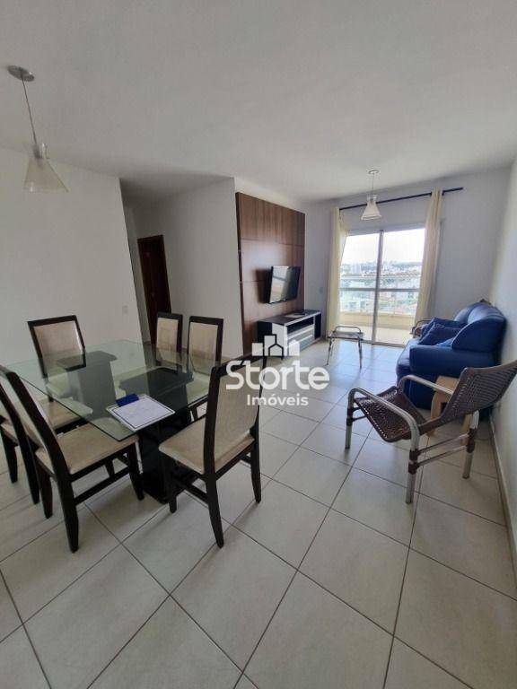 Apartamento à venda com 3 quartos, 90m² - Foto 2