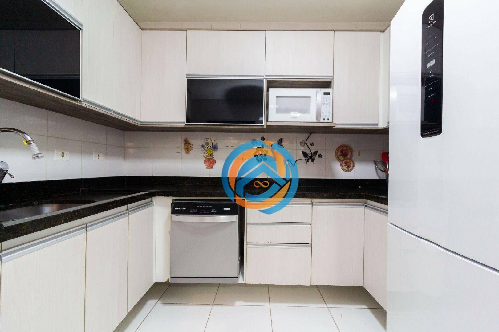 Sobrado à venda com 4 quartos, 158m² - Foto 10