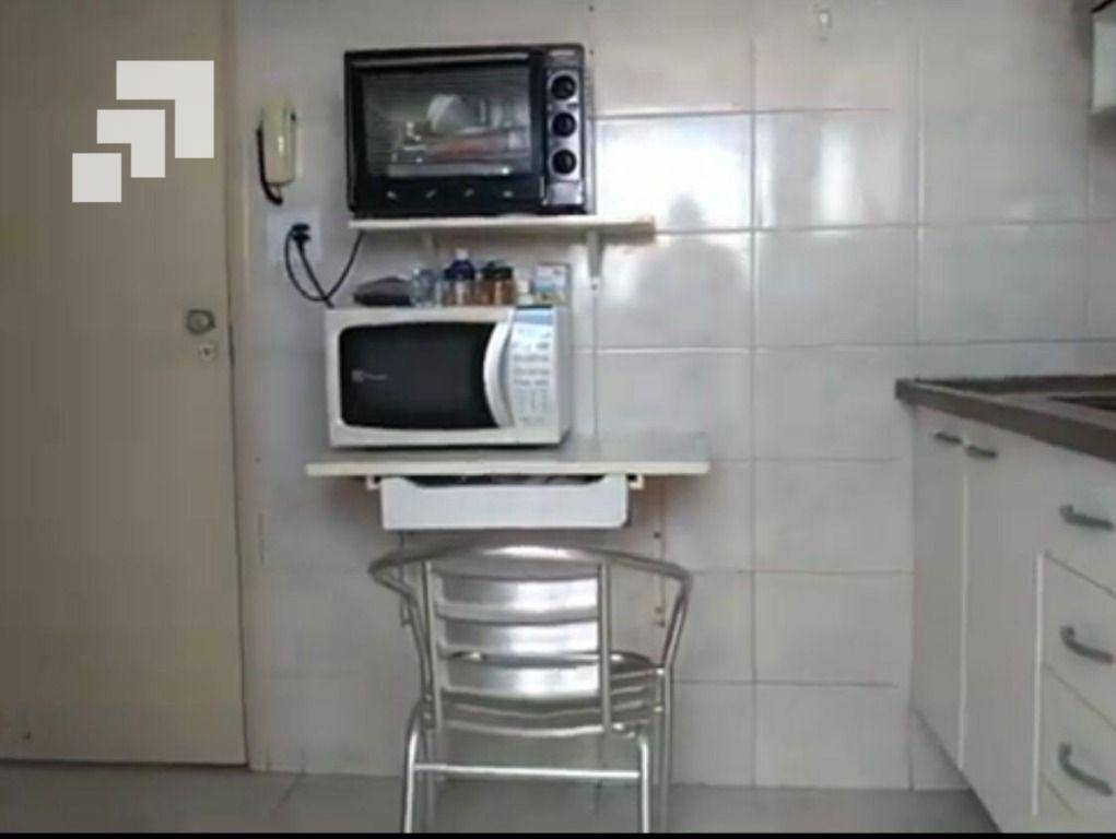 Apartamento à venda com 1 quarto, 53m² - Foto 10