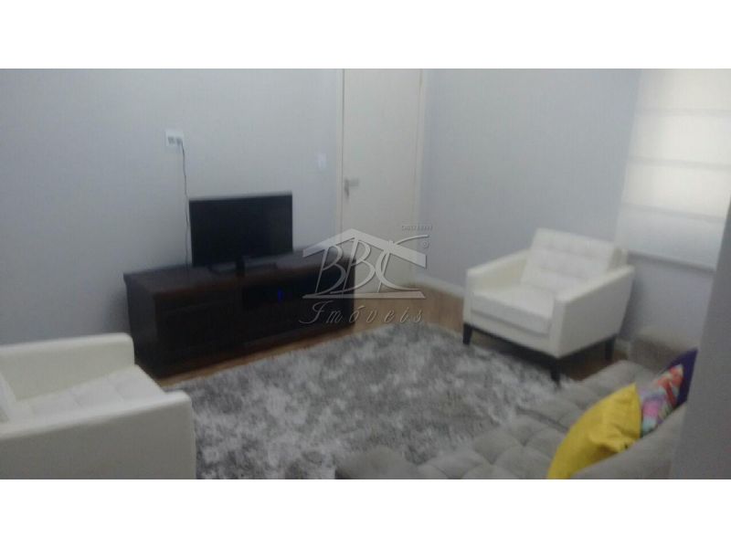 Apartamento à venda com 2 quartos, 70m² - Foto 4