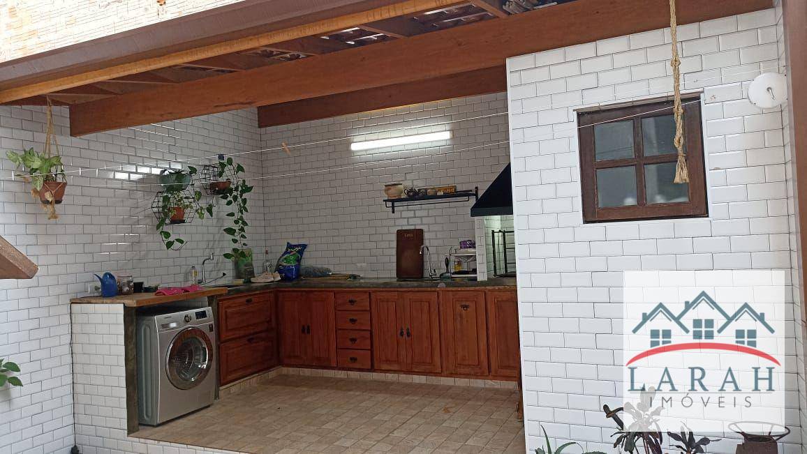 Casa à venda com 3 quartos, 110m² - Foto 28