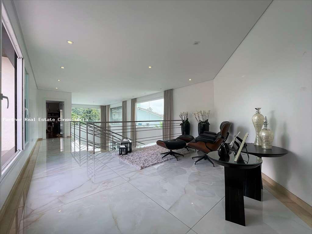 Casa de Condomínio à venda com 4 quartos, 1144m² - Foto 34