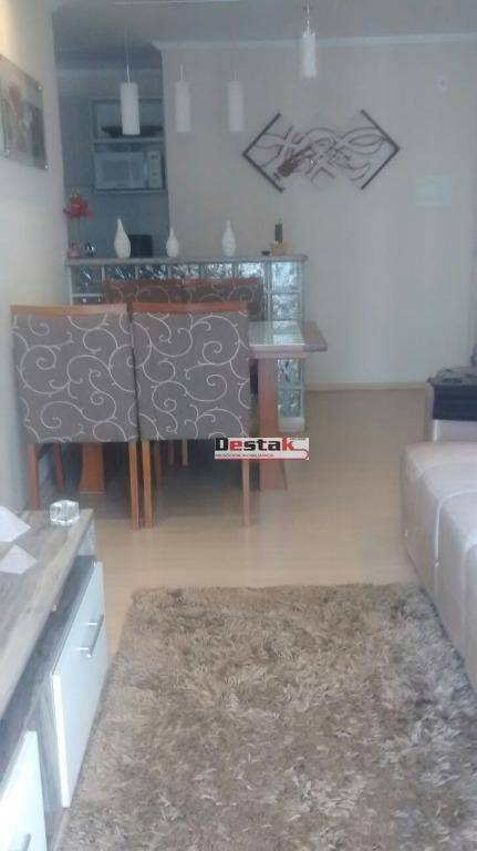 Apartamento à venda com 3 quartos, 66m² - Foto 24