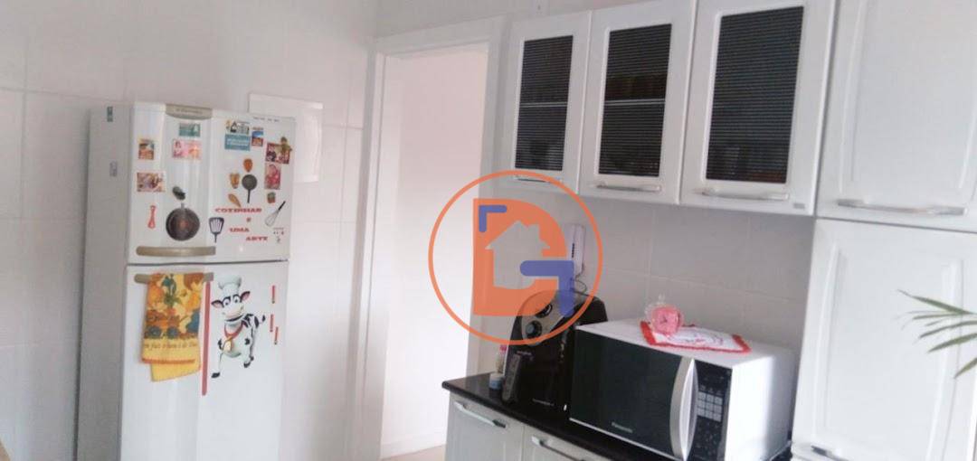 Apartamento à venda com 2 quartos, 69m² - Foto 30