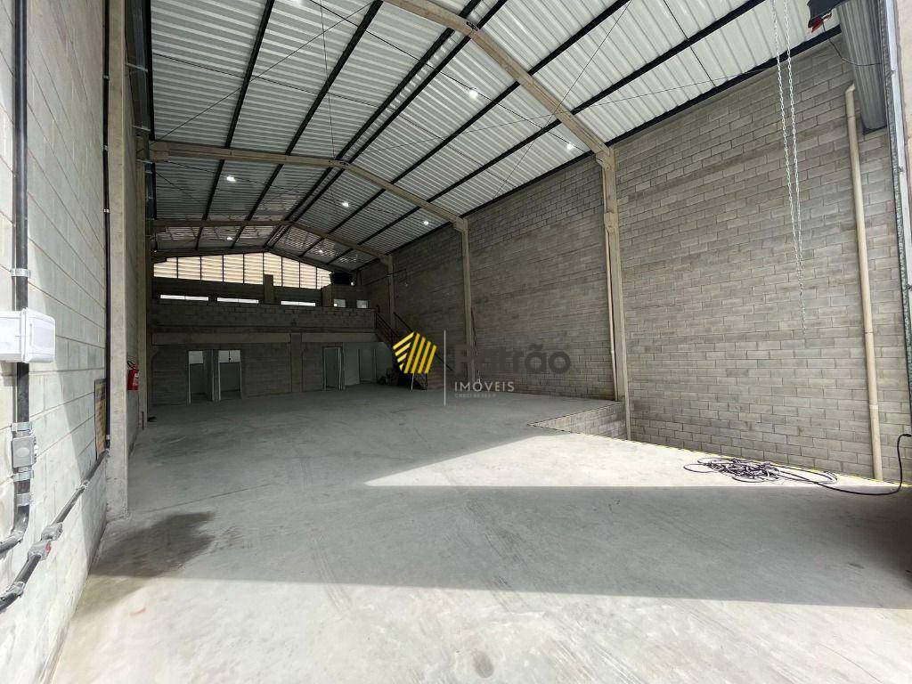 Depósito-Galpão-Armazém para alugar, 355m² - Foto 2
