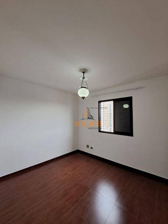 Apartamento para alugar com 2 quartos, 72m² - Foto 59