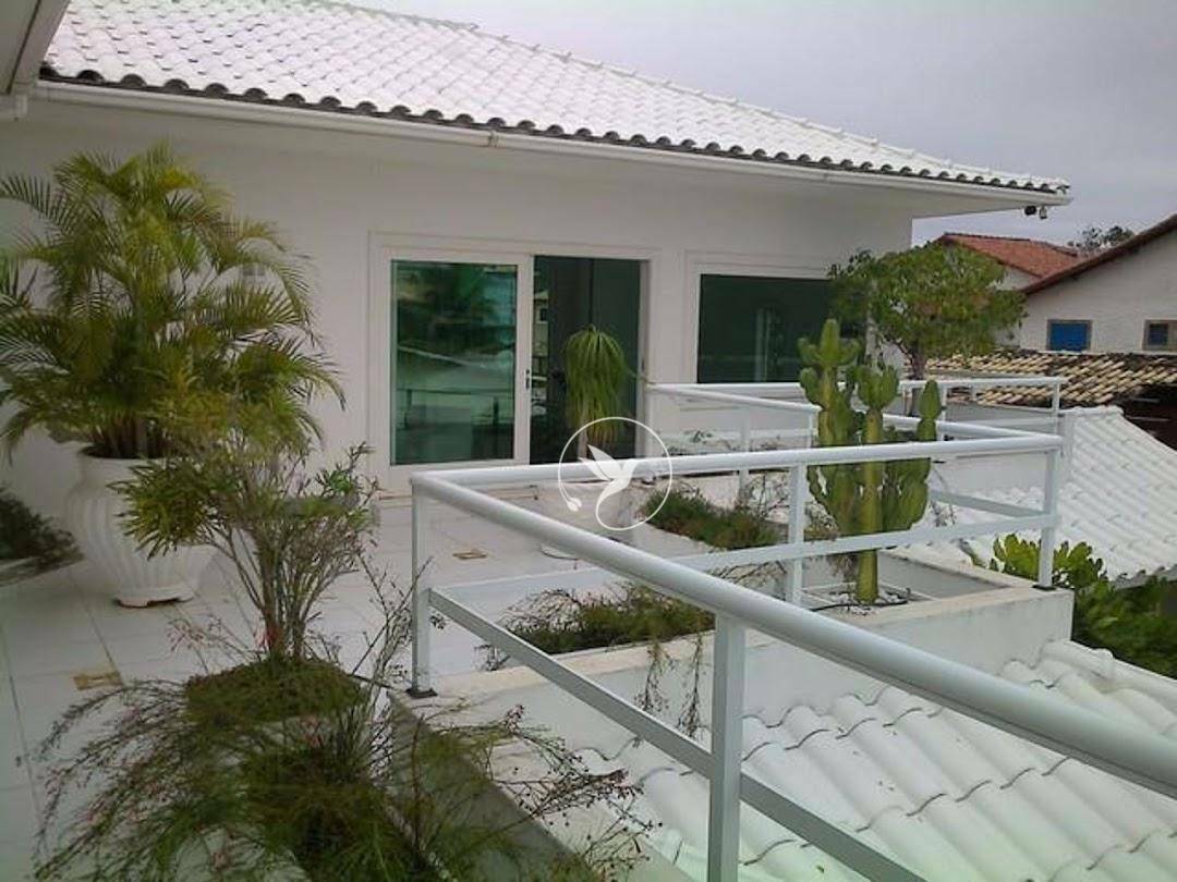 Casa à venda com 3 quartos, 280m² - Foto 9