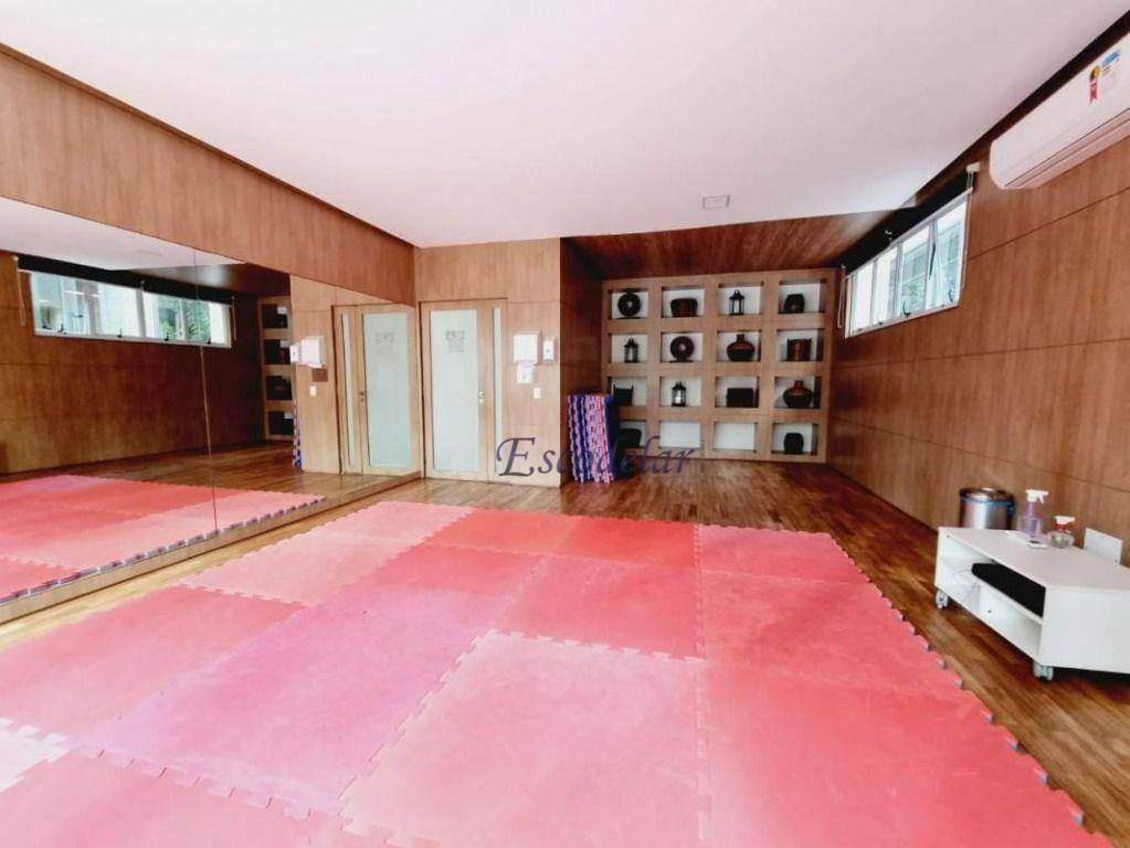 Apartamento à venda com 4 quartos, 230m² - Foto 17