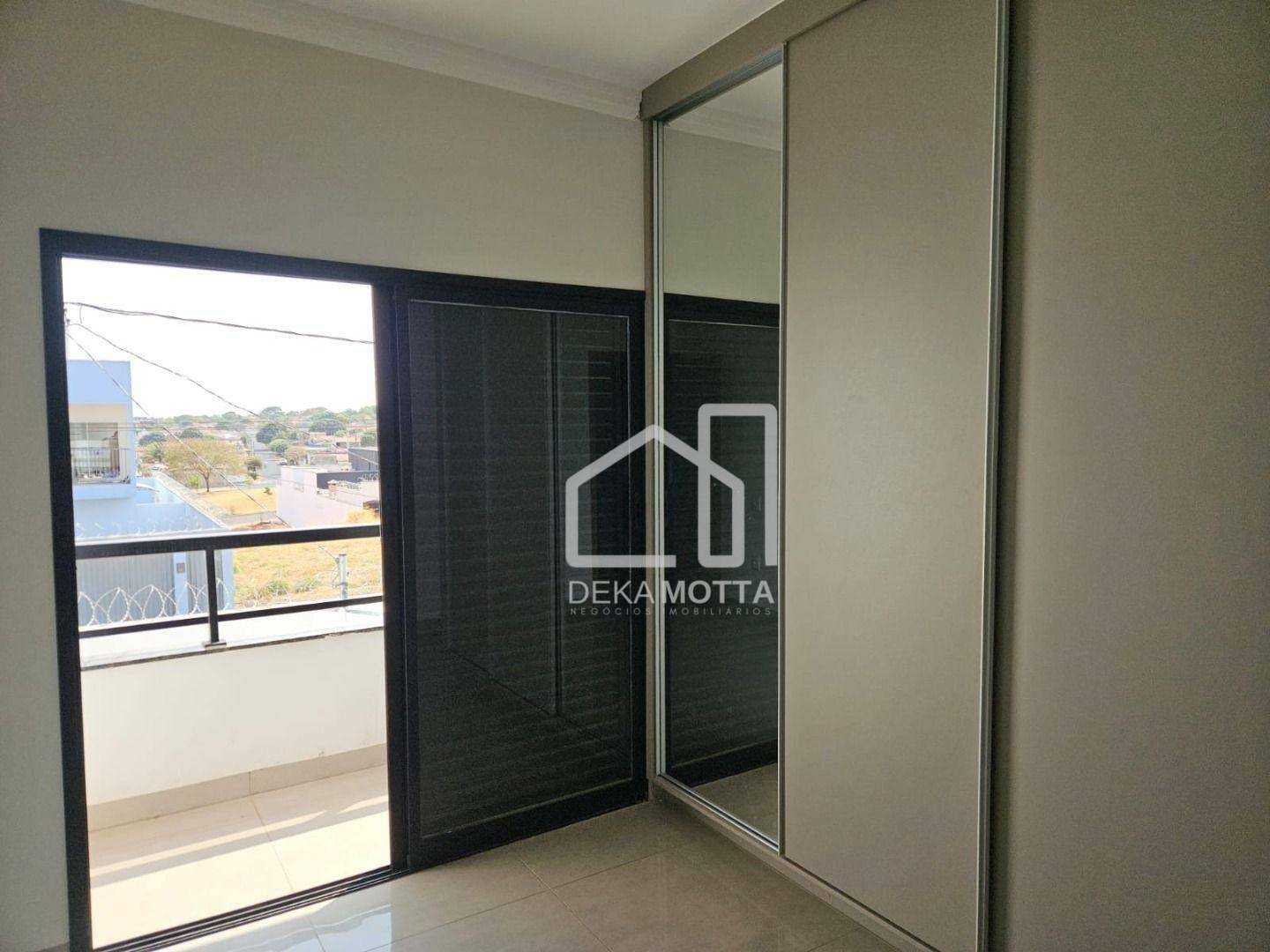 Casa à venda com 3 quartos, 126m² - Foto 13