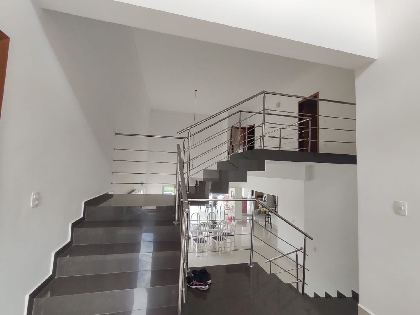 Casa à venda com 4 quartos, 470m² - Foto 3